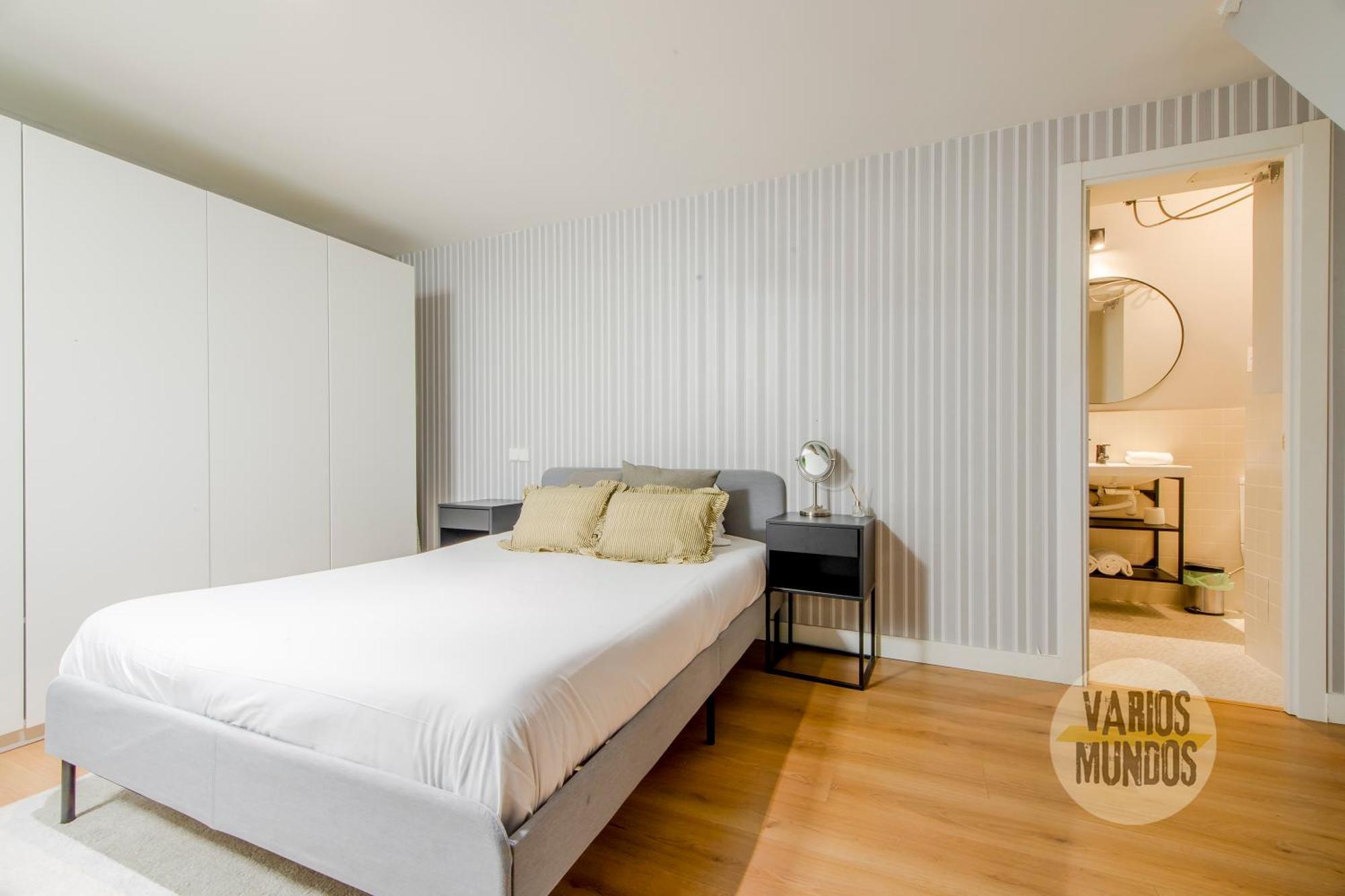 Modern Apt & Cool Interior Design A 20 Metros Del Retiro E1 Madrid Eksteriør billede