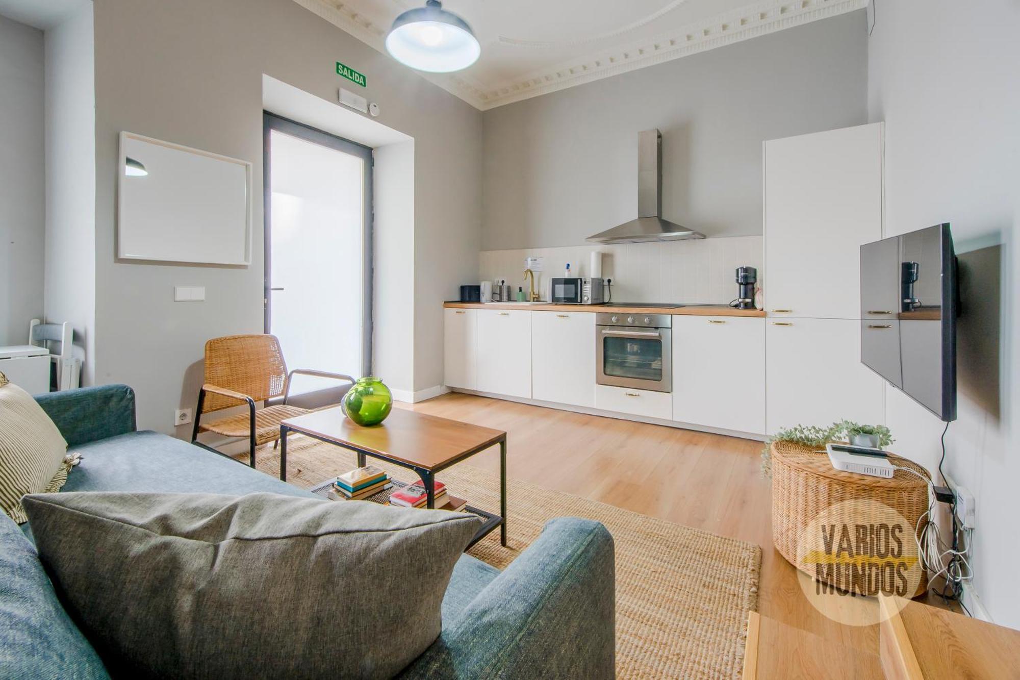 Modern Apt & Cool Interior Design A 20 Metros Del Retiro E1 Madrid Eksteriør billede